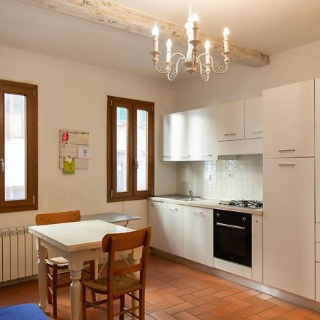 Graceful Apartment In The Heart Of فلورنس المظهر الخارجي الصورة